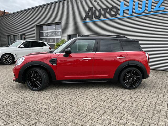Mini COUNTRYMAN Mini 1.5 Cooper Chili LED Leder PDC Stoelverwarming Sportstoelen Keyless Entry Trekhaak (t.b.v Fietsendrager)