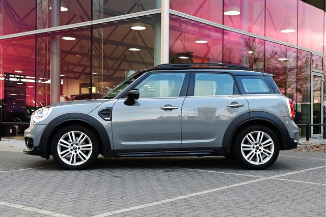 Mini COUNTRYMAN Cooper Pepper Automaat / Panoramadak / Stoelverwarming / LED / Head-Up / Comfort Access / Cruise Control / Park Assistant