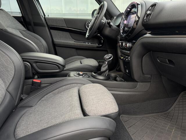 Mini COUNTRYMAN 2.0 Cooper S E ALL4 Chili panorama, camera