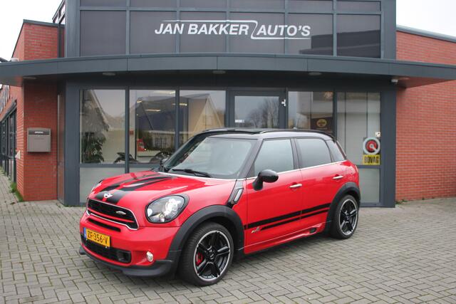 Mini COUNTRYMAN Mini 1.6 John Cooper Works ALL4 Chili ? Panoramadak ? Navi ? 218PK ? jaar garantie