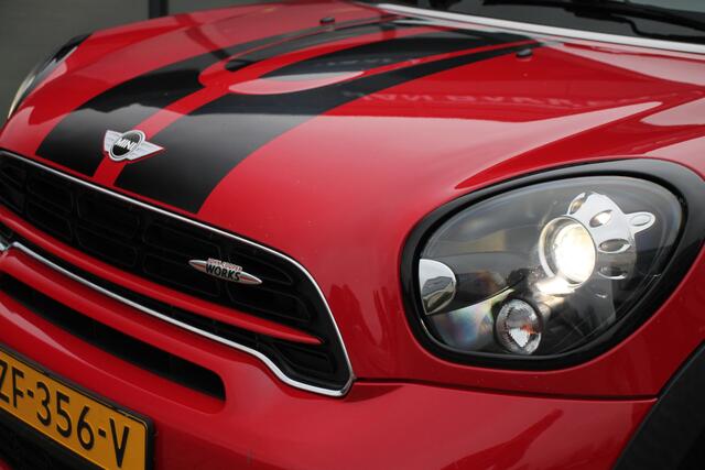 Mini COUNTRYMAN Mini 1.6 John Cooper Works ALL4 Chili ? Panoramadak ? Navi ? 218PK ? jaar garantie