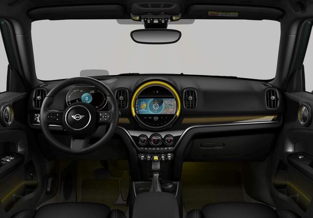 Mini COUNTRYMAN Mini 2.0 Cooper S E ALL4 Panoramadak | Head Up | Adapt. Cruise Control | Stuuverwarming