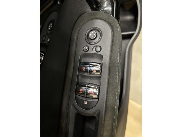 Mini COUNTRYMAN Mini 2.0 Cooper S E ALL4 Chili