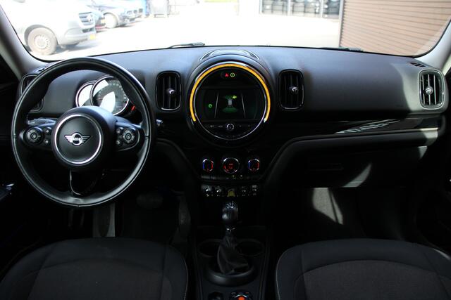 Mini COUNTRYMAN Mini 2.0 Cooper S E ALL4 Chili | Adaptive | Clima | DAB | Keyless | 1 Jaar Garantie