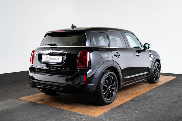 Mini COUNTRYMAN Mini 2.0 Cooper S E ALL4 Cruise control - Elektrisch verwarmbare voorstoelen - Elektrische inklapbare buitenspiegels - Achteruitrijcamera - Driving/parking Assistant - Head Up - Getinte Ruiten -
