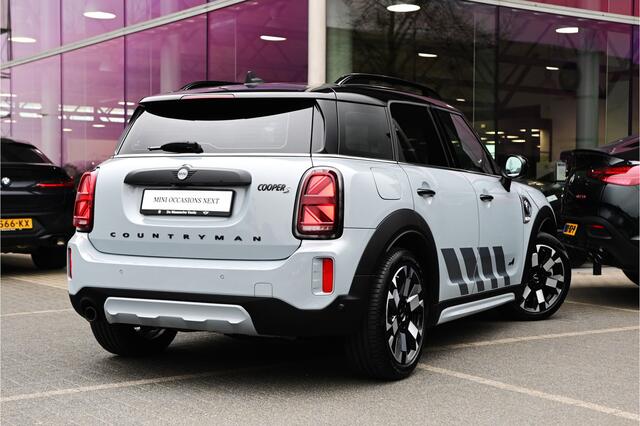 Mini COUNTRYMAN Cooper S E ALL4 Untamed Automaat / Panoramadak / Stoelverwarming / Adaptieve LED / Park Assistant / Head-Up / Harman Kardon / Active Cruise Control