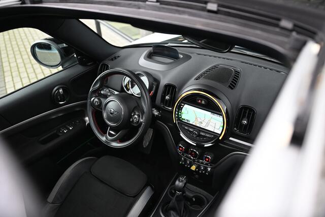 Mini COUNTRYMAN Cooper S E ALL4 / Panoramadak / Camera / Comfort Acces / Harman Kardon / 19"LM-velgen