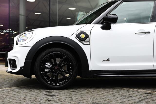 Mini COUNTRYMAN Cooper S E ALL4 / Panoramadak / Camera / Comfort Acces / Harman Kardon / 19"LM-velgen