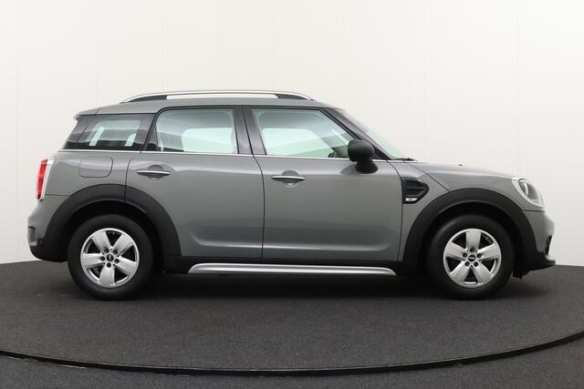 Mini COUNTRYMAN Mini 1.5 Business Navi Park. Sens Moonwalk Grey metallic