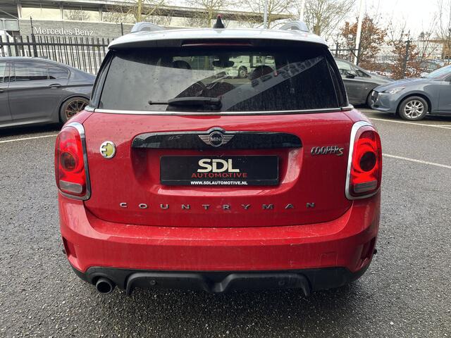 Mini COUNTRYMAN Mini 2.0 Cooper S E ALL4 John Cooper Works // HUD DISPLAY // ELEK. KLEP // SCHUIF-KANTELDAK // CAMERA+SENSOREN // NAVI // ADAP. CRUISE //
