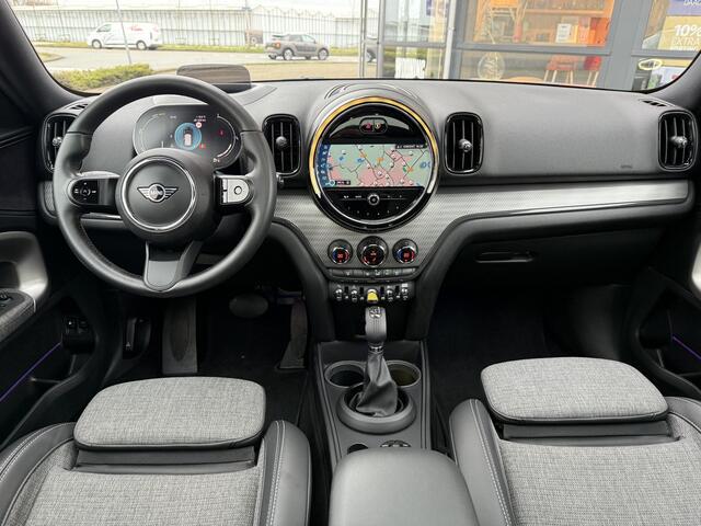 Mini COUNTRYMAN Mini 2.0 Cooper S E ALL4 Pano/Camera/HUD/Apple