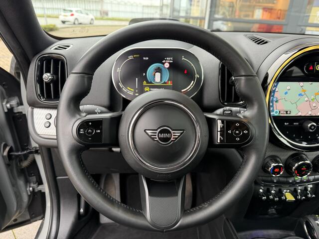 Mini COUNTRYMAN Mini 2.0 Cooper S E ALL4 Pano/Camera/HUD/Apple