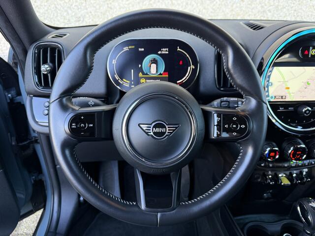 Mini COUNTRYMAN 2.0 Cooper S E ALL4 Yours Leder/Camera/Apple