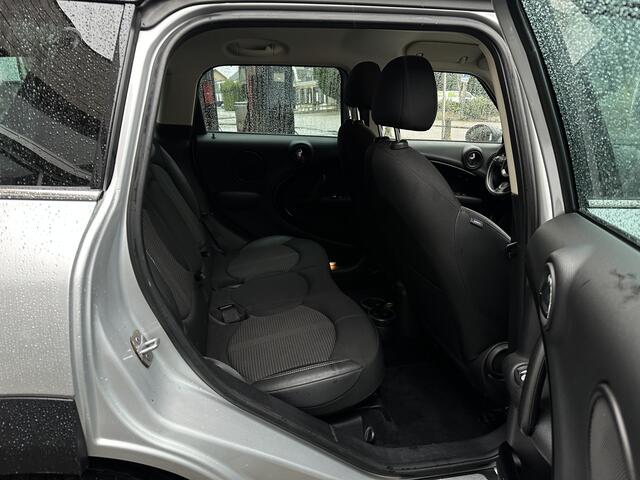 Mini COUNTRYMAN Mini 1.6 Cooper Chili Automaat Navi/ECC/Tel/PDC.