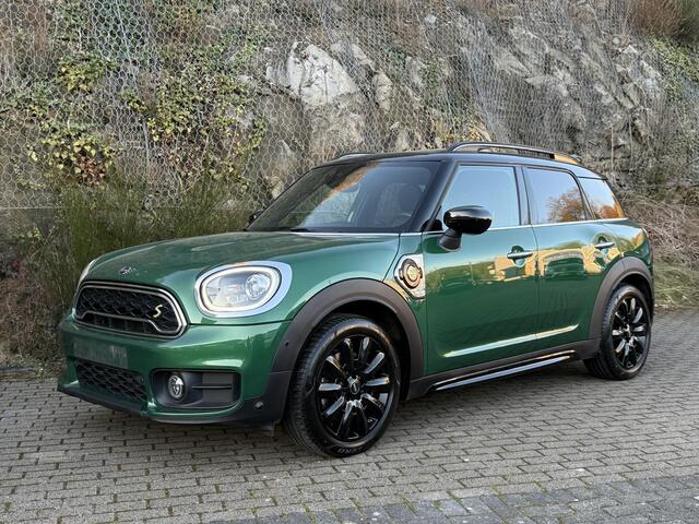 Mini COUNTRYMAN Mini 2.0 Cooper SE ALL4 Chili Pano | HarmanKardon | Carplay | LED | Adaptive Cruisecontrol | Parkeersensoren | Camera | Dealer Onderhouden | BTW | Racing Green