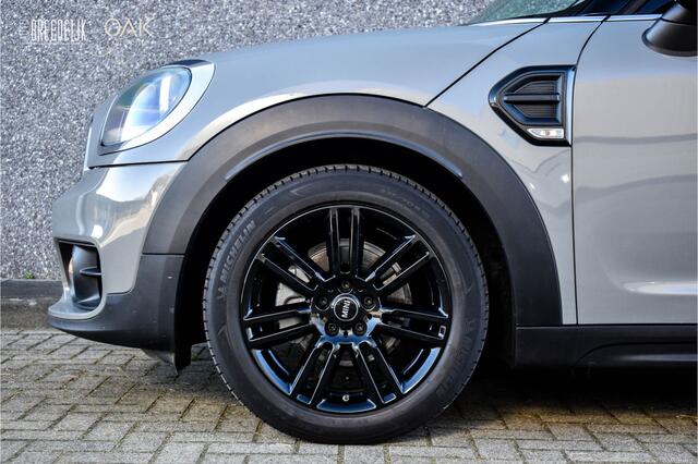 Mini COUNTRYMAN 1.5 One Chili Aut. | Navigatie | Carplay | Stoelverwarming | 18"LM | PDC | Moonwalk Grey