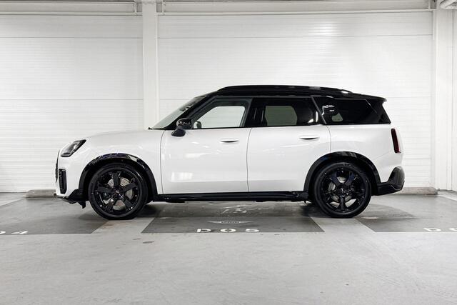 Mini COUNTRYMAN SE ALL4 | John Cooper Works Uitvoering | Pakket XL | 19" JCW Runway Spoke Jet Black