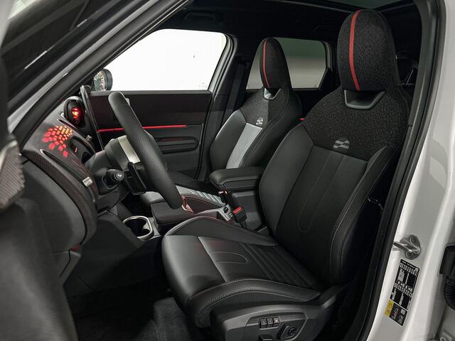 Mini COUNTRYMAN SE ALL4 | John Cooper Works Uitvoering | Pakket XL | 19" JCW Runway Spoke Jet Black
