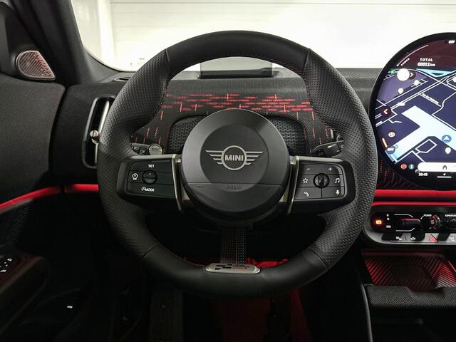 Mini COUNTRYMAN SE ALL4 | John Cooper Works Uitvoering | Pakket XL | 19" JCW Runway Spoke Jet Black