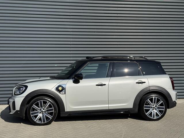 Mini COUNTRYMAN 2.0 Cooper S E ALL4 MINI Yours Pano/Leder/stuurwarm/Camera