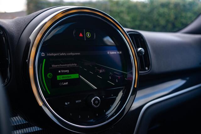 Mini COUNTRYMAN 2.0 Cooper S E ALL4 MINI Yours / Standkachel/ Cruise Control/ Harman Kardon Sound System/ Panoramadak/ 162kW (221PK)