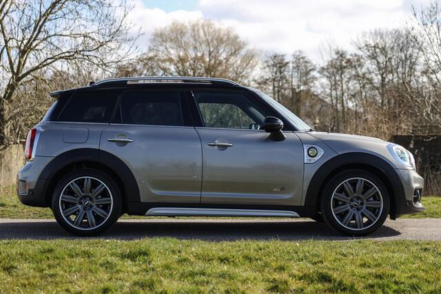 Mini COUNTRYMAN Mini 2.0 Cooper S E ALL4 Chili ? Leder ? Pano ? ACC