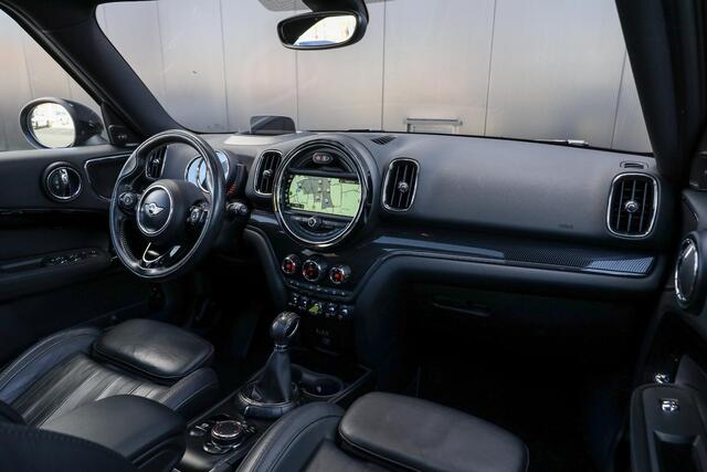 Mini COUNTRYMAN Mini 2.0 Cooper S E ALL4 Chili ? Leder ? Pano ? ACC