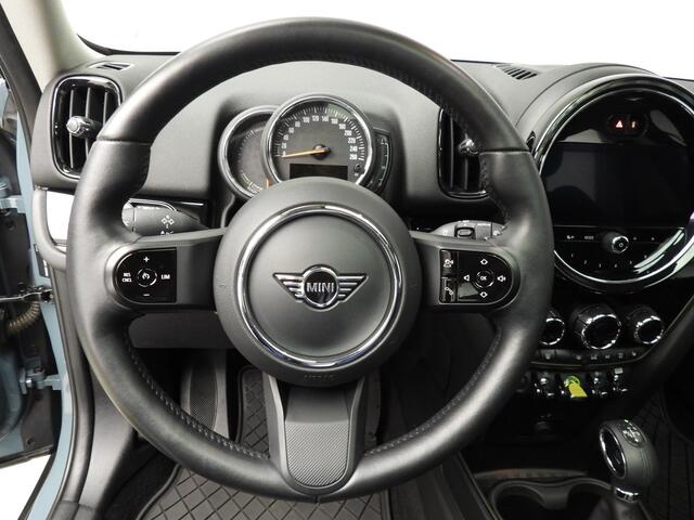 Mini COUNTRYMAN SE All 4 / Panoramadak / PDC / LED / Climate / Cruise Control / Sportstoelen / Alu wielen 18 inch