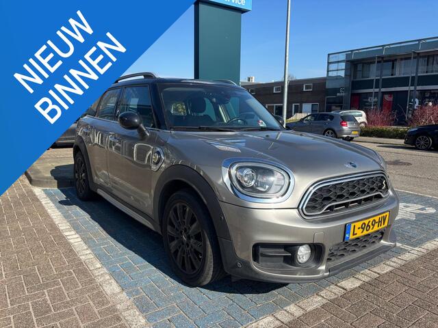Mini COUNTRYMAN 2.0 Cooper S E ALL4 Chili | Schuif-dak | Vol-leder | Apple carplay | Serious Business-pakket