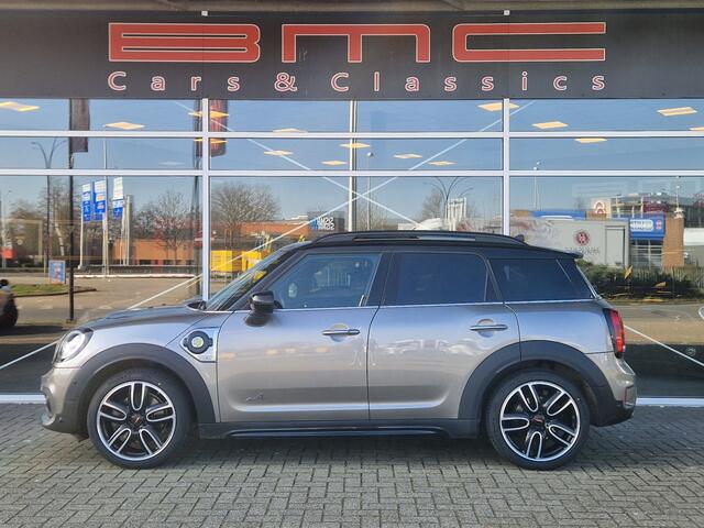 Mini COUNTRYMAN 2.0 Cooper S E ALL4 John Cooper Works Pano Navi ACC Camera