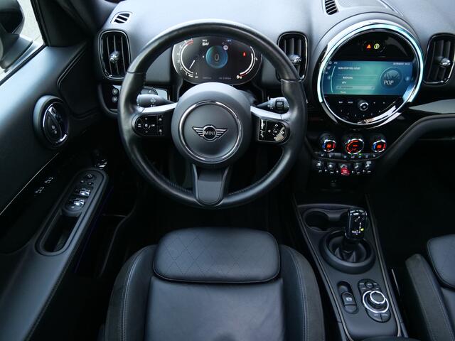Mini COUNTRYMAN Mini 1.5 136pk Cooper Boardwalk Edition Automaat Navigatie / Camera / Panorama dak / Apple Carplay