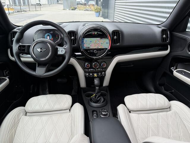 Mini COUNTRYMAN 2.0 Cooper S E ALL4 Pano/Camera/leder/stuur+stoelwarm