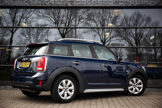 Mini COUNTRYMAN Mini 1.5 Cooper Pepper Elektrisch glazen panoramadak, isofix, keyless entry