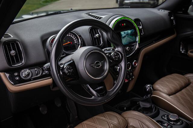 Mini COUNTRYMAN Mini 1.5 Cooper Pepper Elektrisch glazen panoramadak, isofix, keyless entry