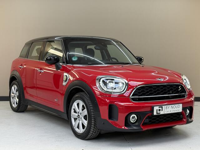 Mini COUNTRYMAN Mini 2.0 Cooper S E ALL4 Classic trim, 1ste eigenaar, BTW auto, Dealer onderhouden, Adaptieve cruise control, Climate control, Stoelverwarming, Voorruitverwarming,