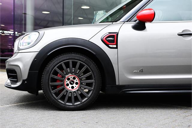 Mini COUNTRYMAN John Cooper Works ALL4 Automaat / Panoramadak / JCW Sportstoelen / LED / Comfort Access / Head-Up / Park Assistant