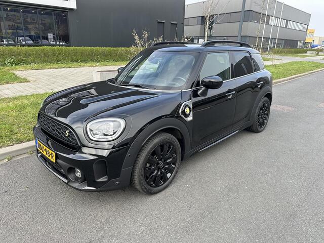 Mini COUNTRYMAN Mini 2.0 Cooper S E ALL4 Chili Leder, HUD, Camera, Adap. CC, Carplay
