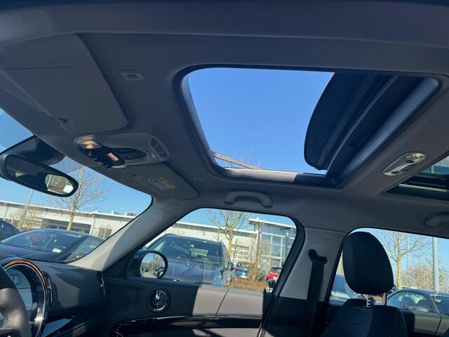 Mini COUNTRYMAN Mini 2.0 Cooper S E ALL4 Classic / Opendak / Leder / Navi / LED / CarPlay