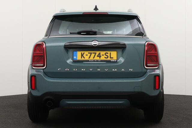 Mini COUNTRYMAN Mini 1.5 Aut. One Digi. Dash Sage Green Metallic lak