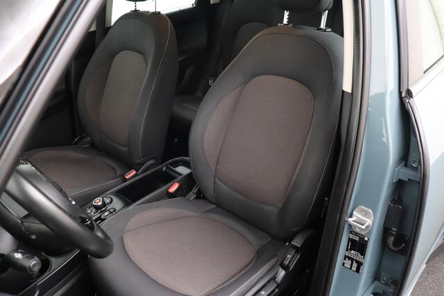 Mini COUNTRYMAN Mini 1.5 Aut. One Digi. Dash Sage Green Metallic lak
