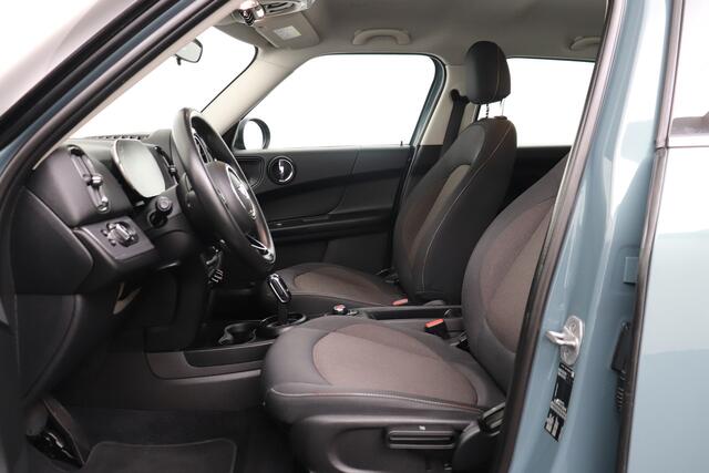 Mini COUNTRYMAN Mini 1.5 Aut. One Digi. Dash Sage Green Metallic lak
