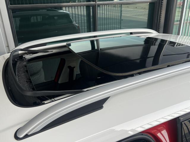 Mini COUNTRYMAN Mini 2.0 Cooper S E Hybrid ALL4 Chili | HEAD-UP DISPLAY | LEDER | SCHUIF/KANTELDAK | CARPLAY/ANDROID | CAMERA | NAVI | ADAPTIVE CRUISE CONTROL | KEYLESS | CLIMATE CONTROL | PDC V+A | LMV 18'' | STOELVERWARMING