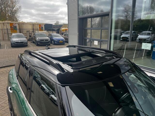 Mini COUNTRYMAN Mini 2.0 Cooper S E ALL 4 Chili / Metallic/ JCW Interieur / Harman Kardon/ Led/ Panoramadak/ Clima/ Navi/ Parkeersensoren/ 19 lmv