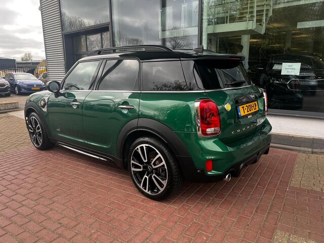 Mini COUNTRYMAN Mini 2.0 Cooper S E ALL 4 Chili / Metallic/ JCW Interieur / Harman Kardon/ Led/ Panoramadak/ Clima/ Navi/ Parkeersensoren/ 19 lmv
