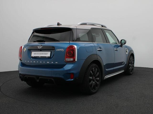 Mini COUNTRYMAN Cooper S E ALL4 Glazen panoramadak + Harman Kardon + Achteruitrijcamera + Driving Assistant + Park Assistant + Comfort Access + Elektrisch verstelbare voorstoelen