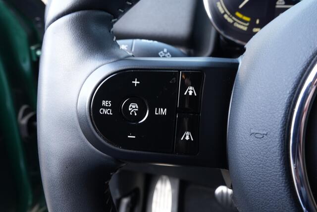 Mini COUNTRYMAN Mini 2.0 Cooper S E ALL4 John Cooper Works | JCW Stoelen | Head-Up Display | Carplay | Stoelverwarming |