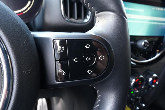 Mini COUNTRYMAN Mini 2.0 Cooper S E ALL4 John Cooper Works | JCW Stoelen | Head-Up Display | Carplay | Stoelverwarming |