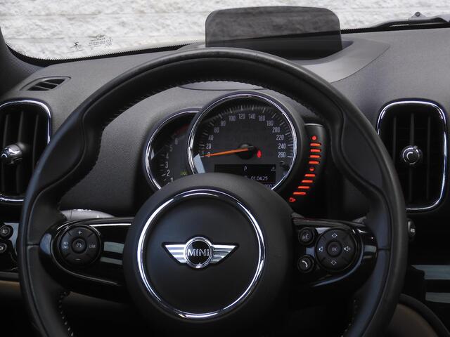 Mini COUNTRYMAN COOPER/ PANORAMADAK/ LEER/ HEAD-UP/ AFN. TREKHAAK/ H&K AUDIO/ ELEKT. KLEP