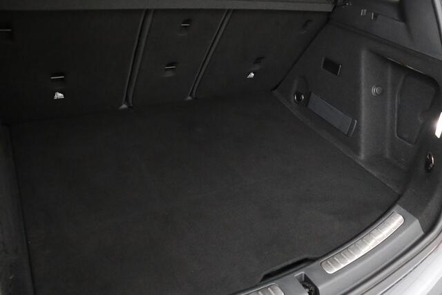 Mini COUNTRYMAN 2.0 Cooper S E ALL4 Chili | Panoramadak | Carplay | Camera | Sportstoelen | Park Assist | Navigatie | Keyless | Climate control | PHEV