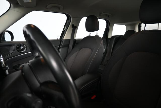 Mini COUNTRYMAN Mini 2.0 Cooper S E Automaat ALL4 Pepper Navigatie Goed Onderhouden! Inruil Mogelijk!